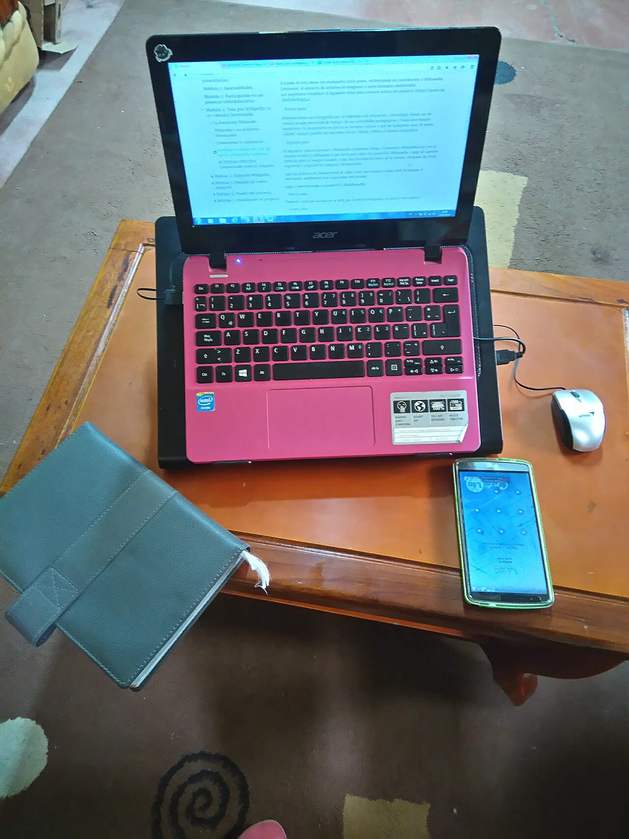 Fotografía tomada en el escritorio de trabajo
